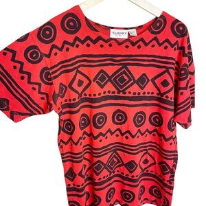 Vintage 90s Black & Red Tribal Print Oversized Tee Size Medium